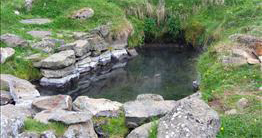 Hólsgerðislaug