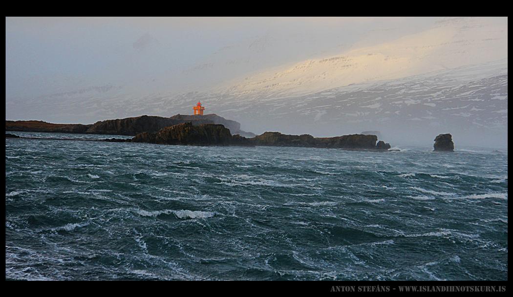 Æðarsteins Lighthouse