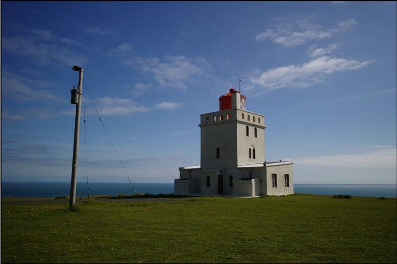 Dyrhólaeyjarviti