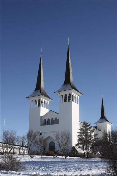 Háteigur Church