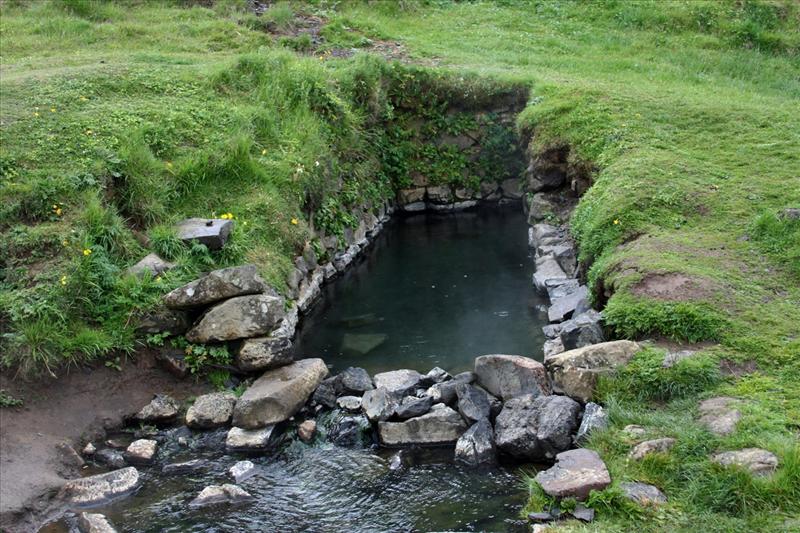 Hrunalaug