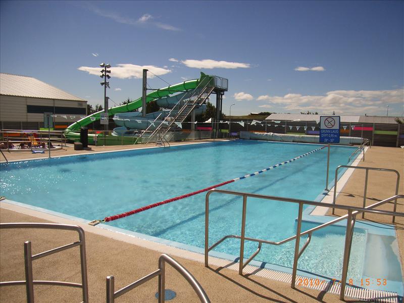 Hella Swimming Pool